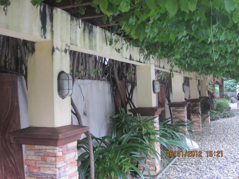 La Solana Suites And Resorts By Cocotel Puerto Galera Exterior foto